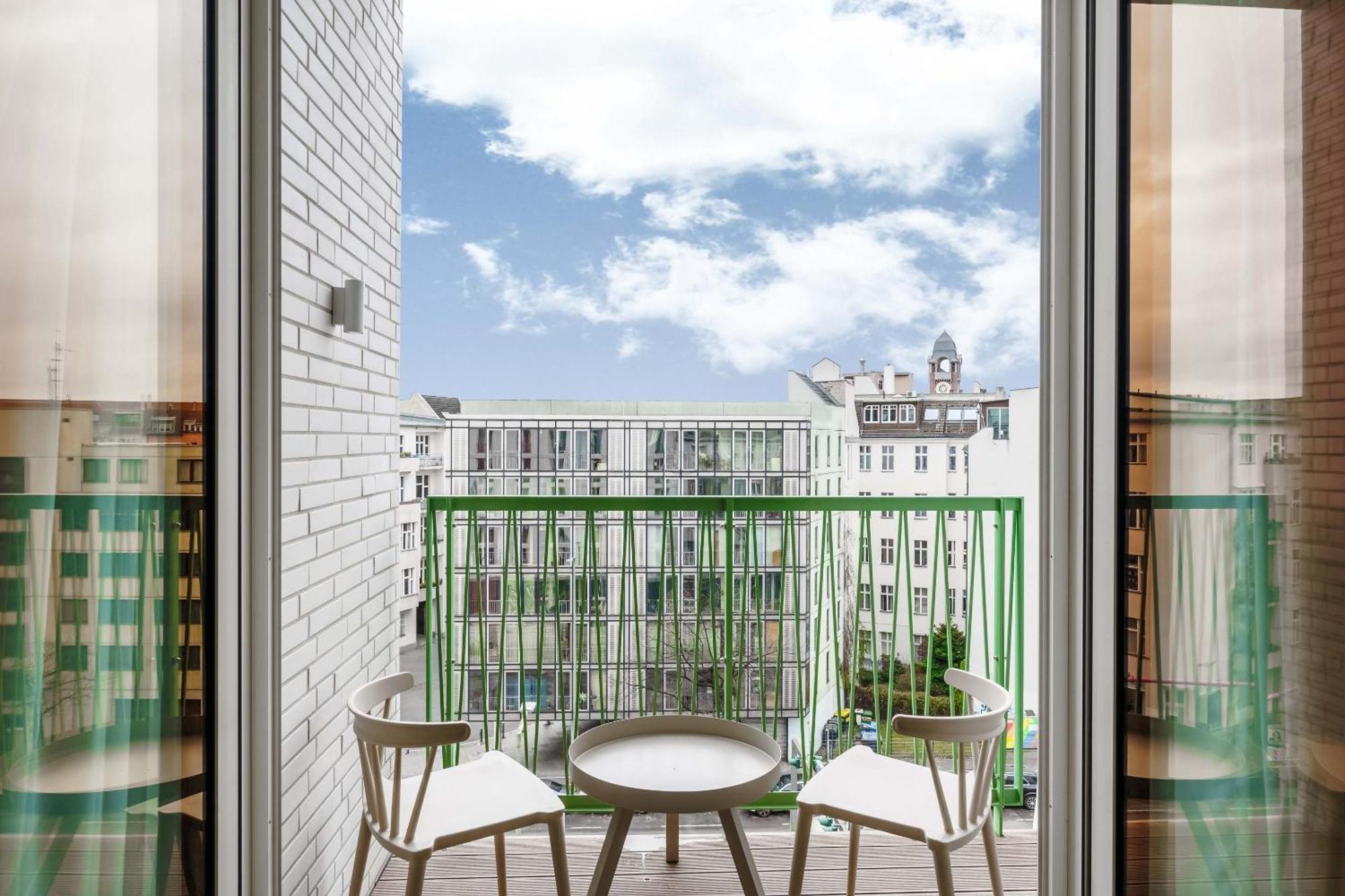 Limehome Sybelstr *